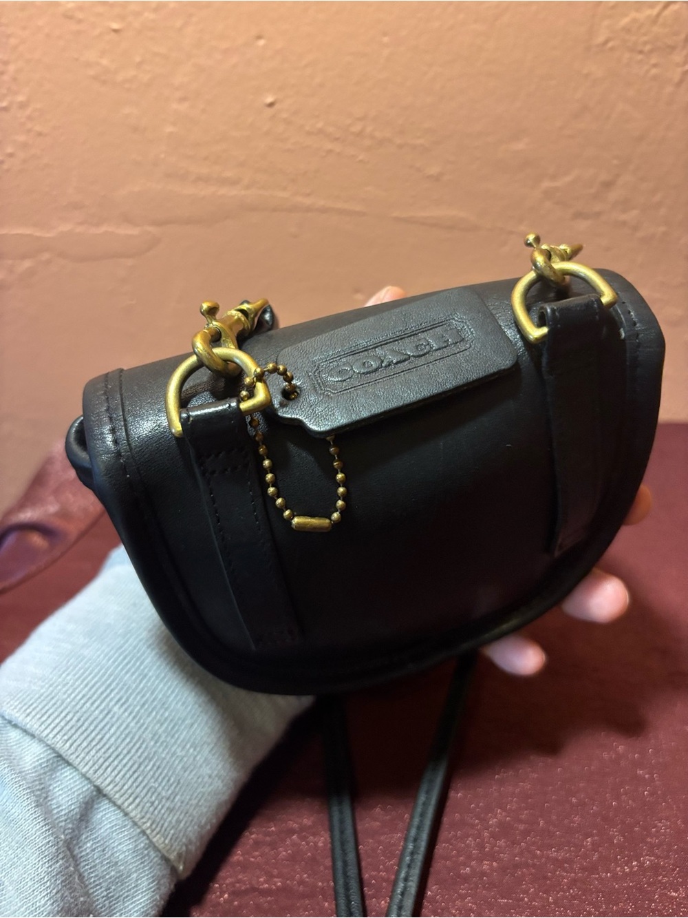 Coach USA Made Vintage Black Leather Crossbody Belt Saddle Purse Brass Hardware - Picture 12 of 16